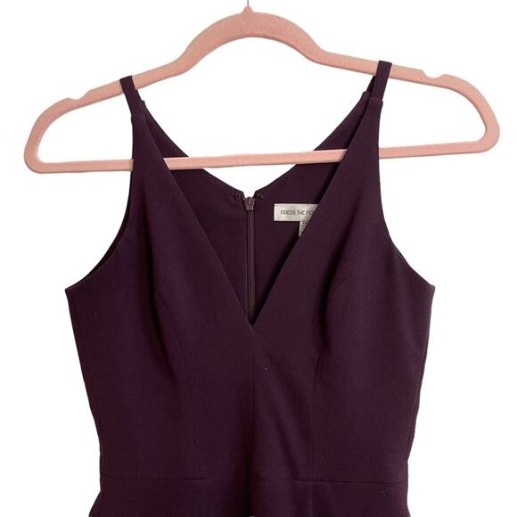 Dress The Population Lyla Purple Burgundy Plunging Sleeveless Bodycon Dress - Picture 4 of 9